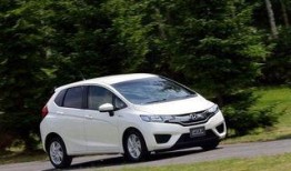 新乡二手车飞度最新爆料,飞度车型最新行情揭秘！”